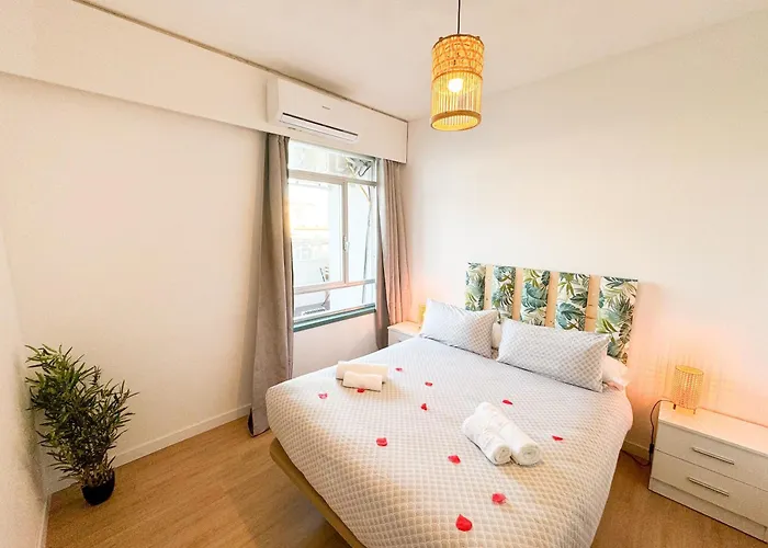 The Secret Of Comotucasa * Torremolinos